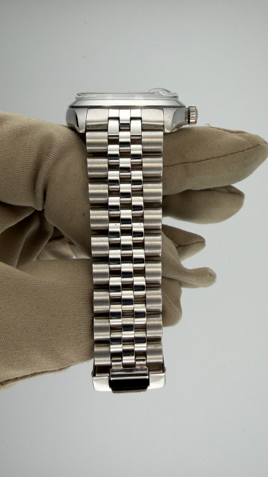 1975 Rolex Oyster Date 34 White Roman Dial 1500 (Watch, RSC & Box) - Image 8