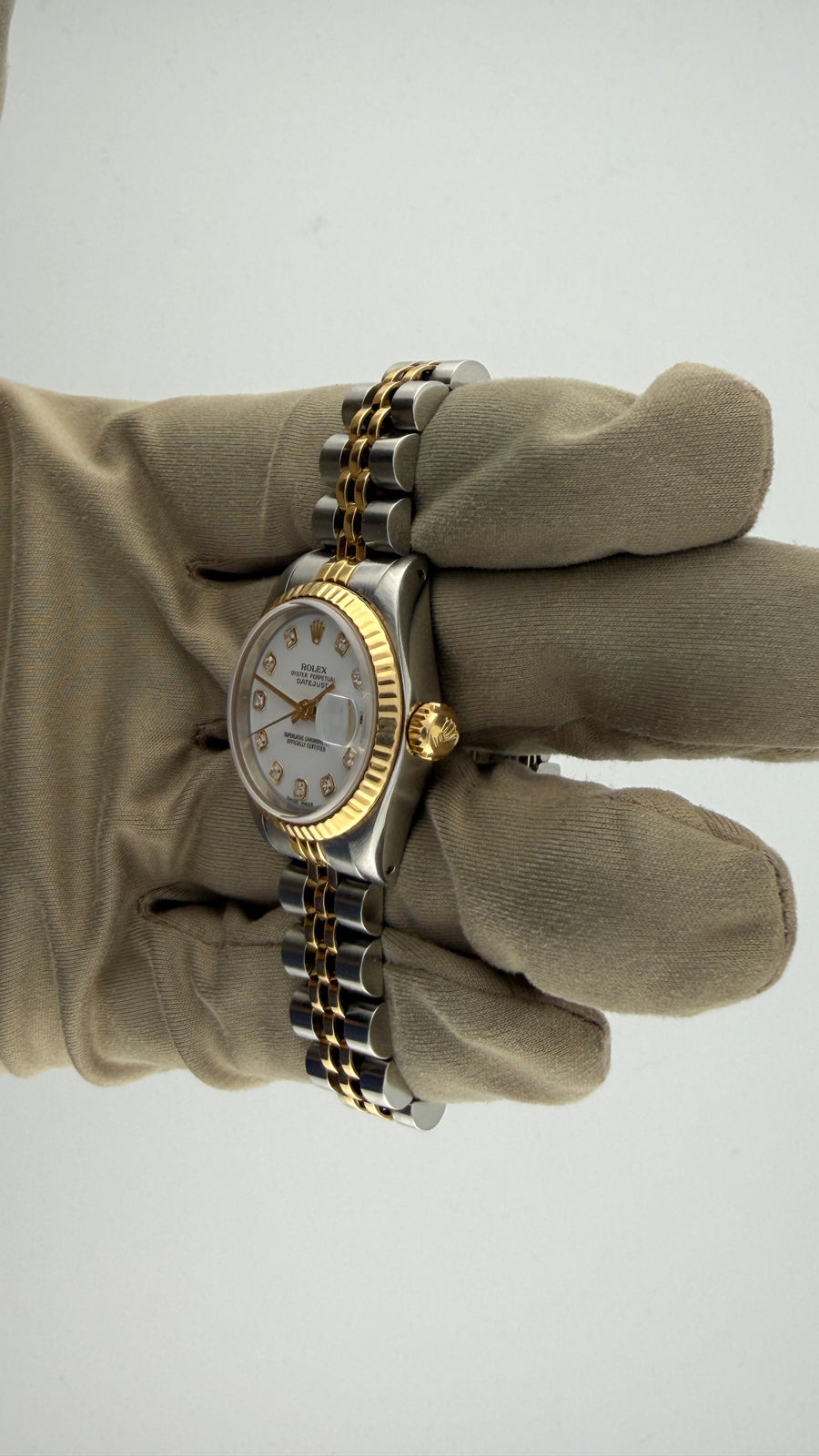 1987 Rolex Date-Just 26 White Diamond Dial 69173 (Watch,Box) - Image 3