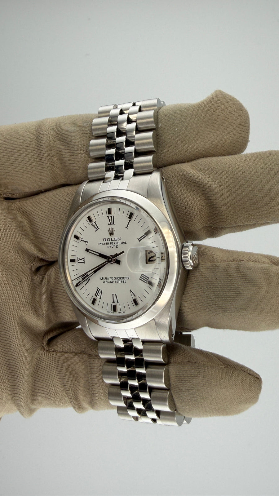 1975 Rolex Oyster Date 34 White Roman Dial 1500 (Watch, RSC & Box) - Image 3