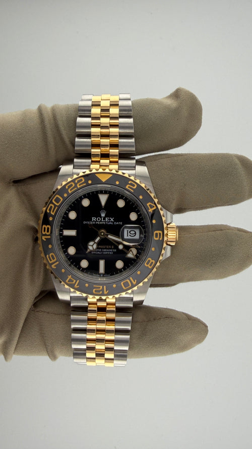 2025 Rolex GMT MASTER II “ZOMBIE” 126713GRNR (Watch, Card & Box)