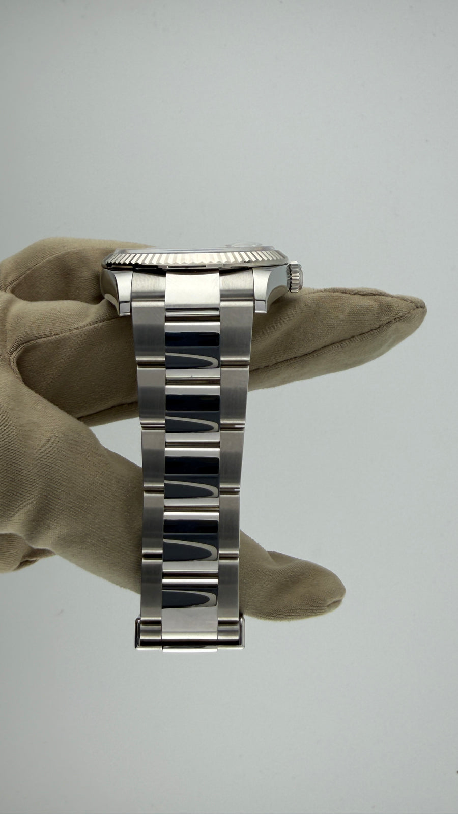 New 2026 Rolex Date-Just 36 White Roman 126234 (Complete Set Green Inner And Outer Box, 2X Tags, Booklets + Card) - Image 7