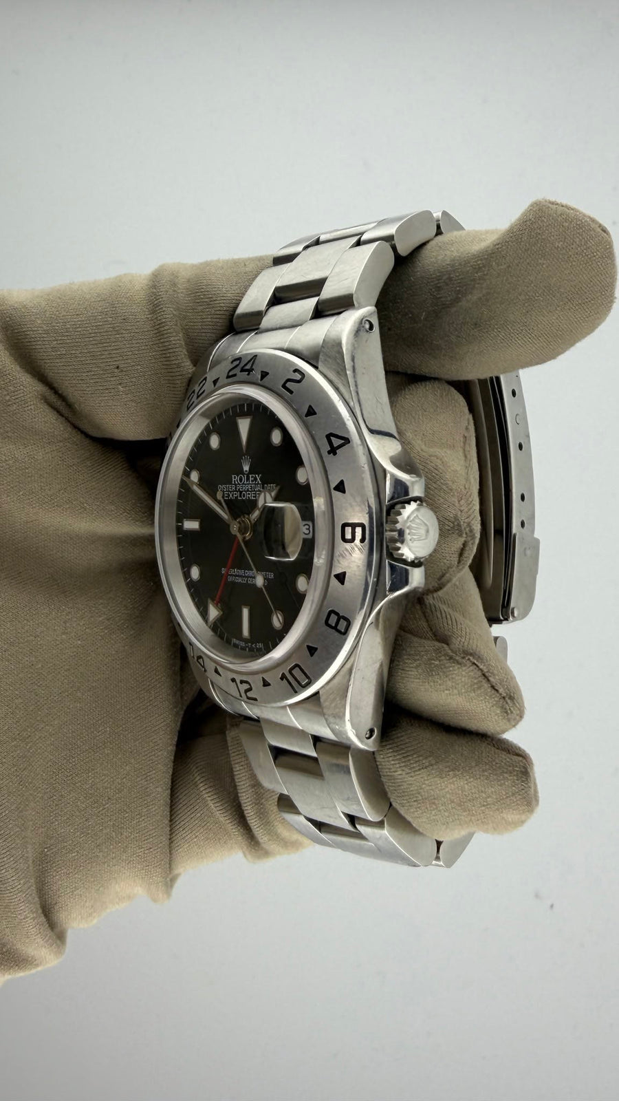1994 RLX Explorer II Black Dial 16570  (Watch, Papers, Box & Booklets) - Image 3
