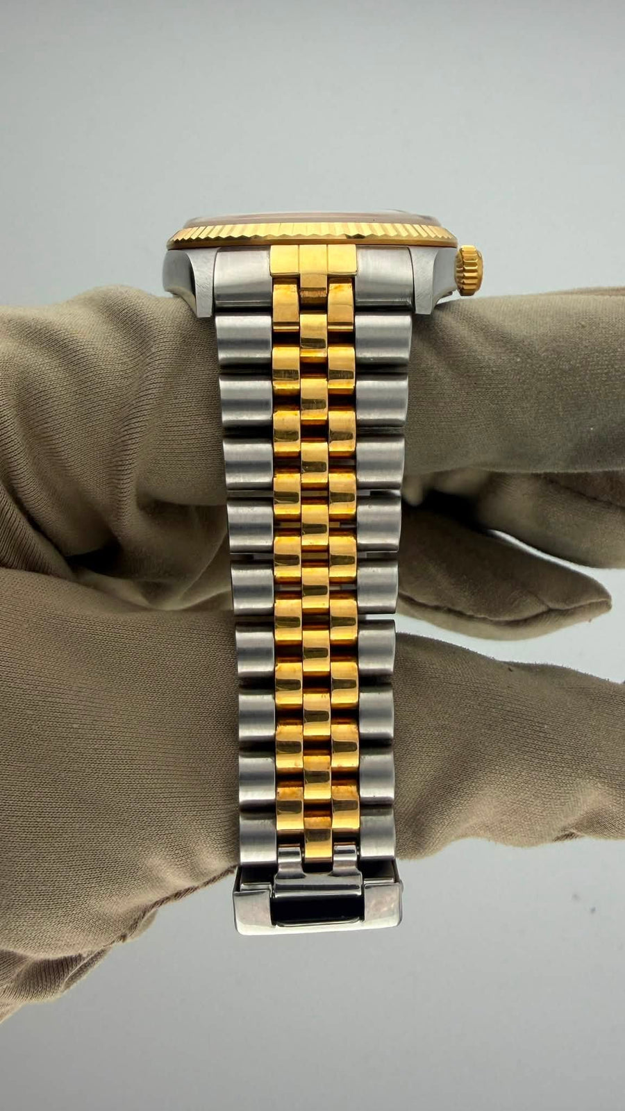 Rolex Date-Just 36 Anniversary Diamond Dial 16233 (Watch, Papers, Box & Booklets) - Image 9