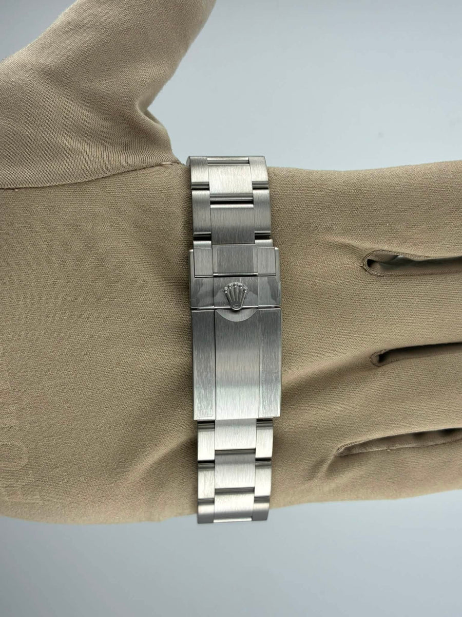 2025 Brand New In Box Rolex Yacht-Master Black Dial 226627 (Watch,Box,Card, Papers, & WT) - Image 4
