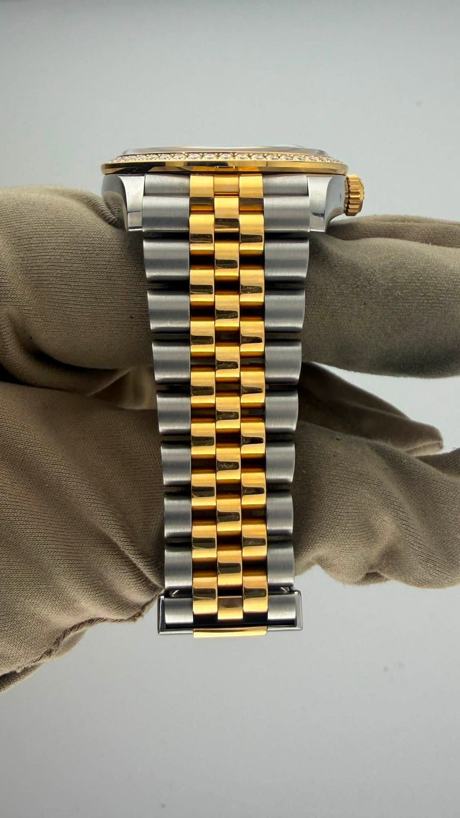2026 Rolex Date-Just 36 Two Tone Green Roman Dial 126283RBR (Watch,Card,WT Box & Booklets) - Image 9