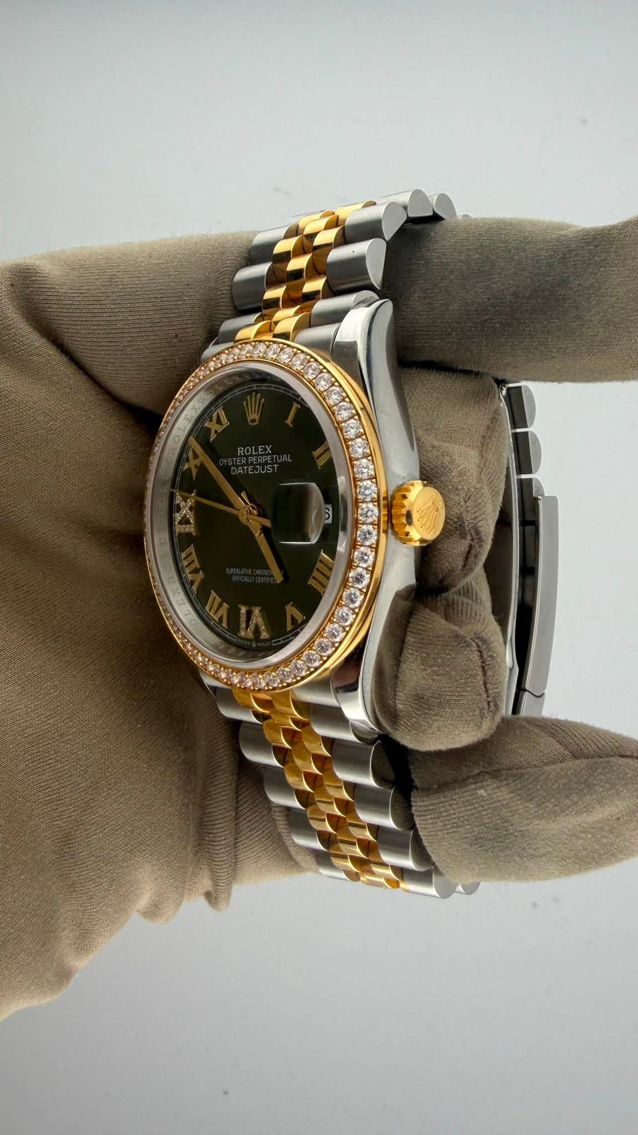 2026 Rolex Date-Just 36 Two Tone Green Roman Dial 126283RBR (Watch,Card,WT Box & Booklets) - Image 4