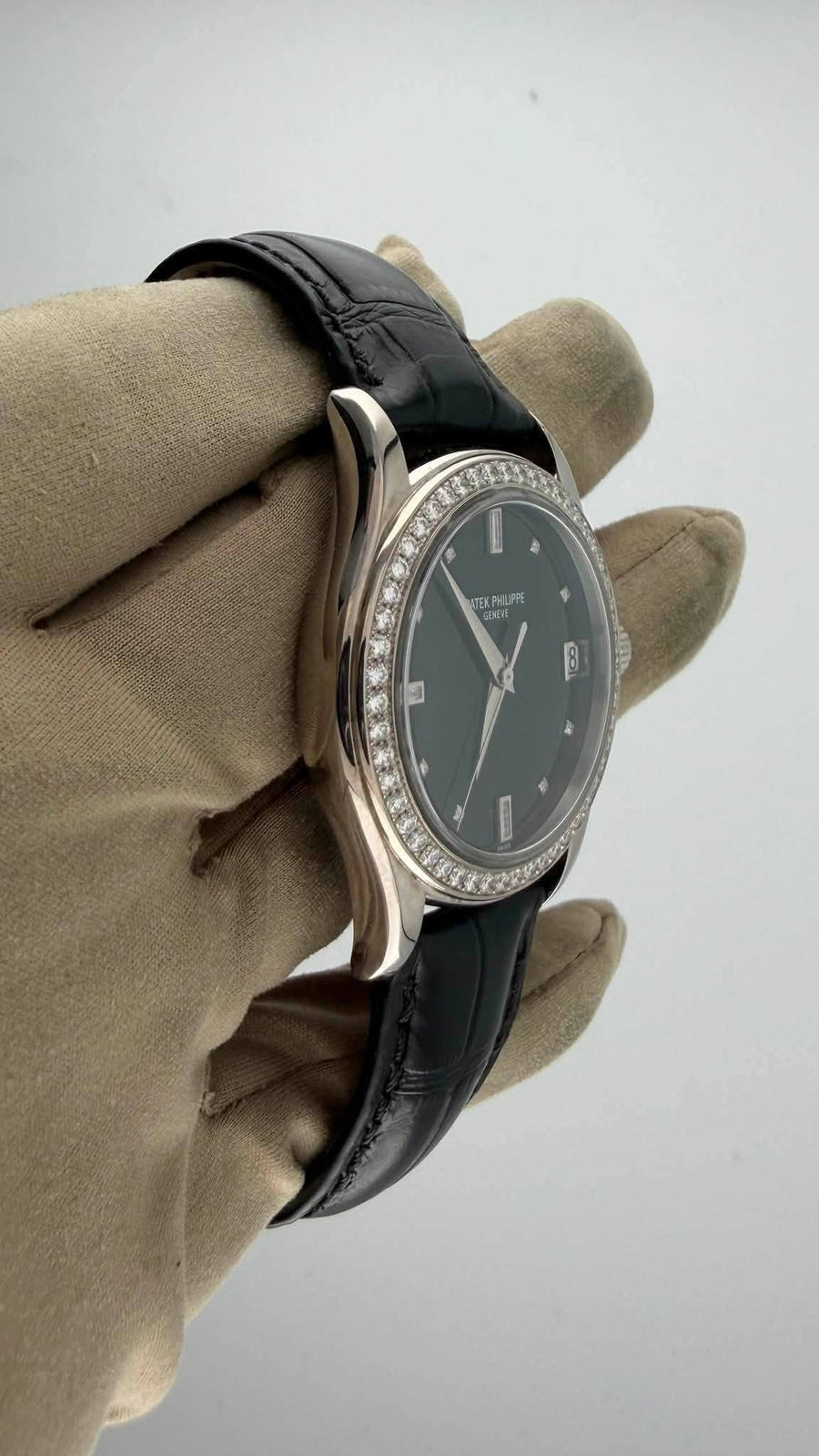 Patek Philippe Calatrava Diamond Bezel 5108G-010 (Watch + Box) - Image 5