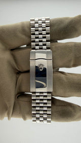 2025 Rolex Datejust 41 Green Stick Dial 126300 (Watch + Card + WT) - Thumb 6