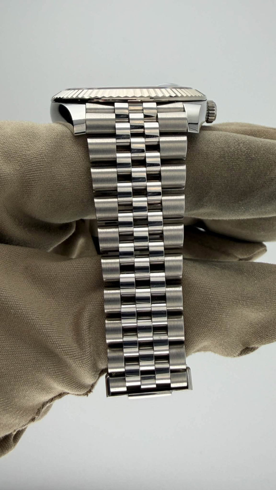 2020 Rolex Datejust Blue Diamond Dial 126334 - Image 9