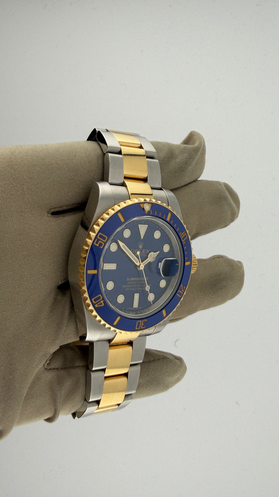 2017 Rolex Submariner “BLUESY” 116613LB (Watch,Card,Wt,Box & Booklets) - Image 4