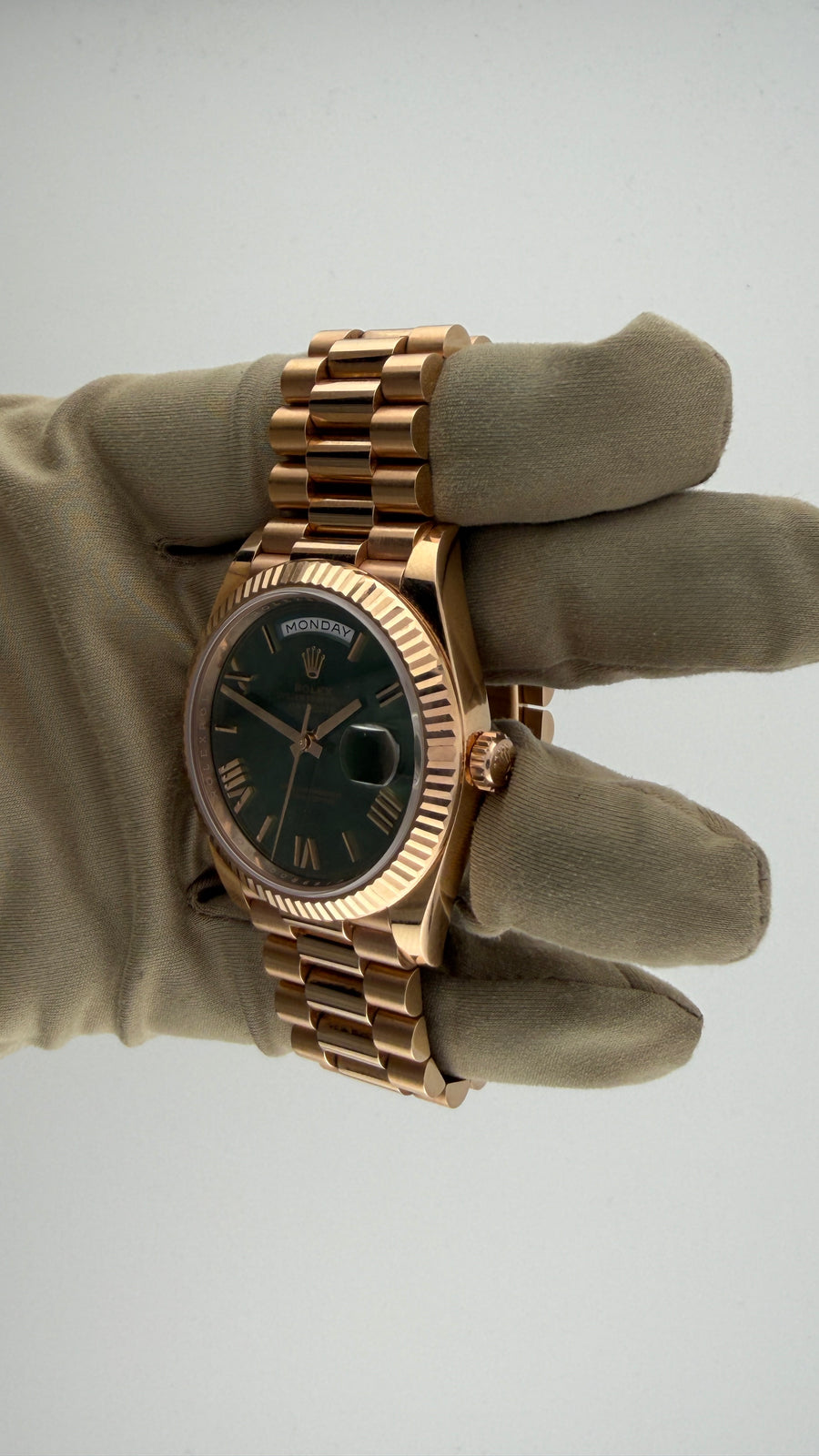 2020 Rolex Day Date 40 Olive Dial 228235 (Watch,Box,Card,2X Tags) - Image 3