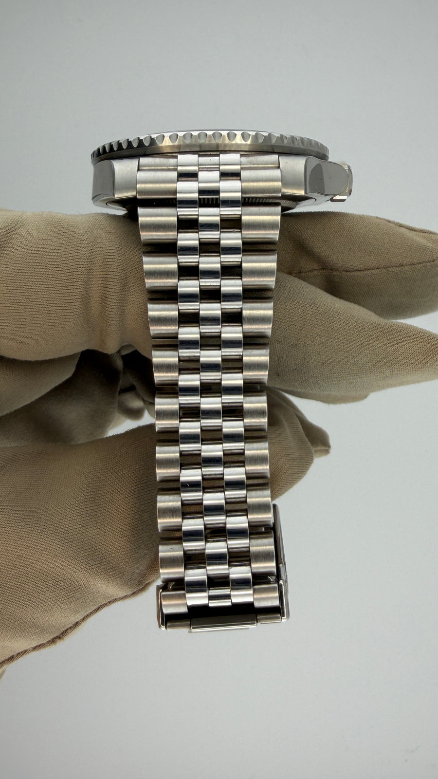 2024 Rolex GMT Master II “PEPSI” 126710BLRO (Watch, Card & Box) - Image 8