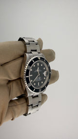 Rolex Submariner Date 16610LN (Watch & Box) - Thumb 3