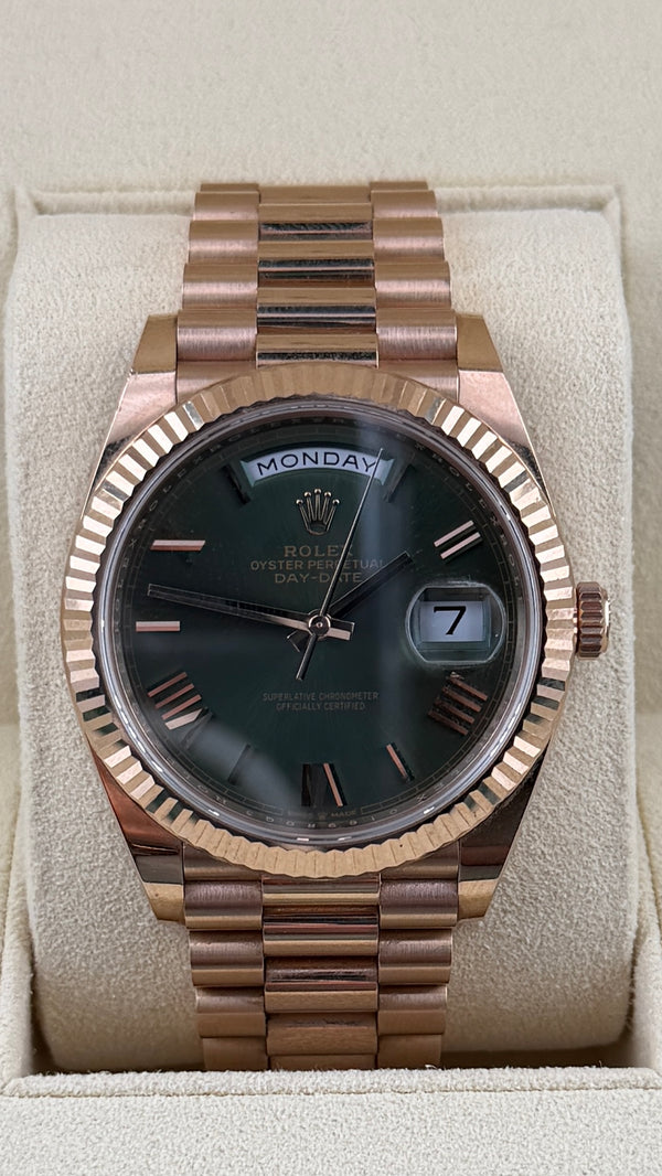 2020 Rolex Day Date 40 Olive Dial 228235 (Watch,Box,Card,2X Tags)