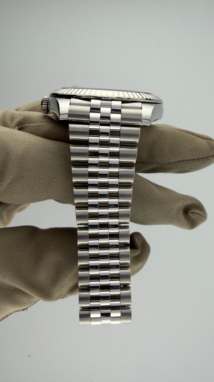 2026 New Rolex Date-Just Blue stock Dial 126334 (Watch, Card & Box) - Image 8