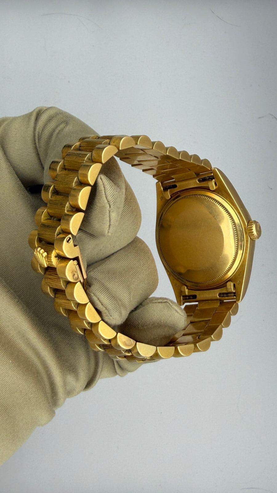 1987 Rolex Day-Date Bark Finish 18078 (Watch & Box) - Image 6