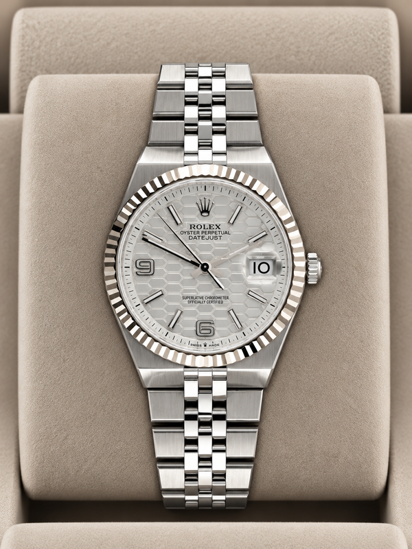 2026 Rolex Land-Dweller 40 127334 (Watch + Card + WT)