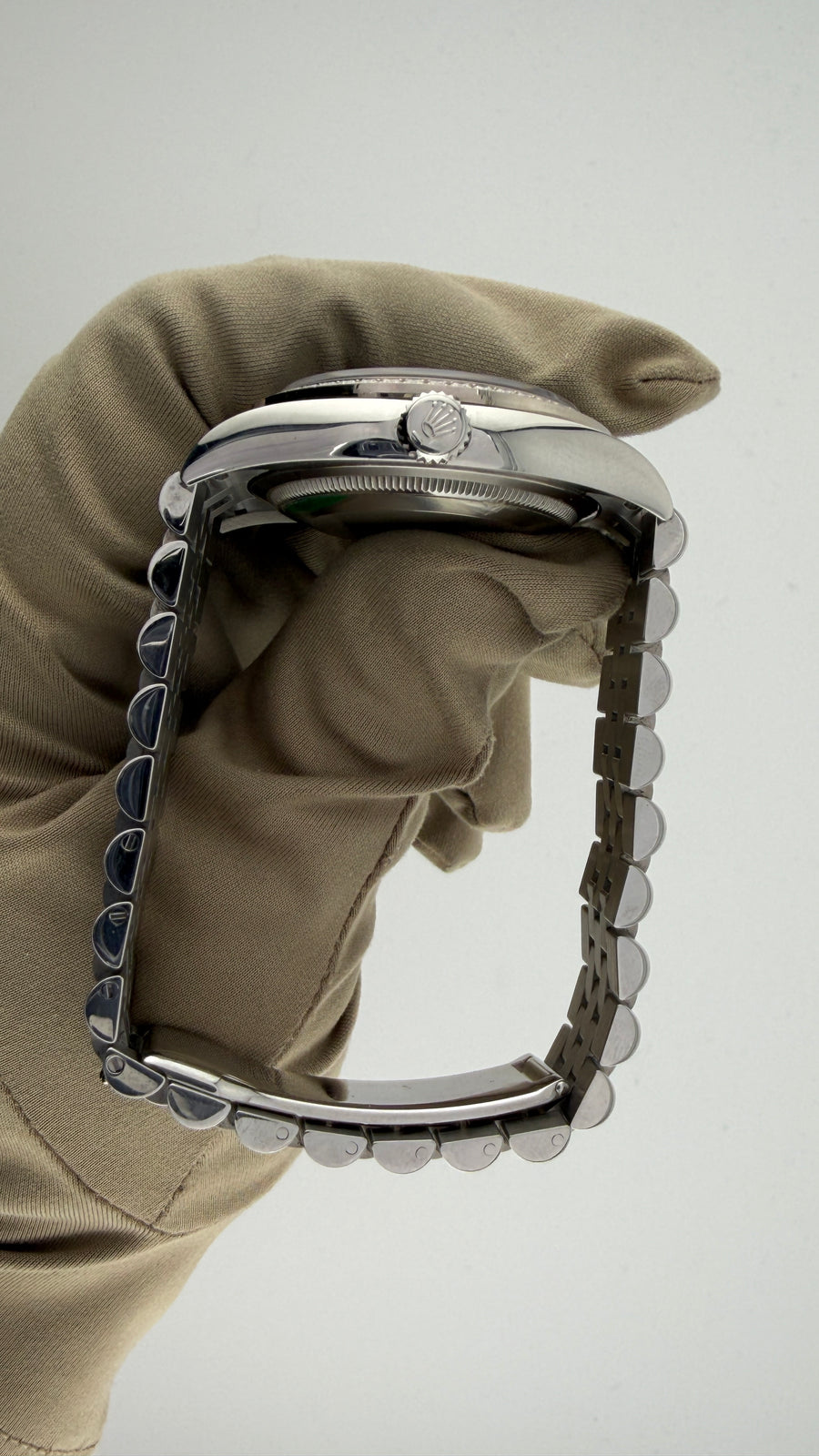 Rolex Date-Just 36 Black Diamond Bezel & Dial 116224 (Watch,Booklets & Box) - Image 9