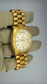 1987 Rolex Day-Date Bark Finish 18078 (Watch & Box) - Thumb 4