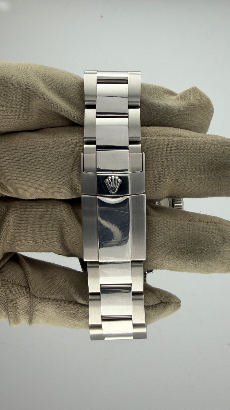 2006 Rolex Cosmograph Daytona Steel Black Dial 116520 (Watch, Box & Papers) - Image 5