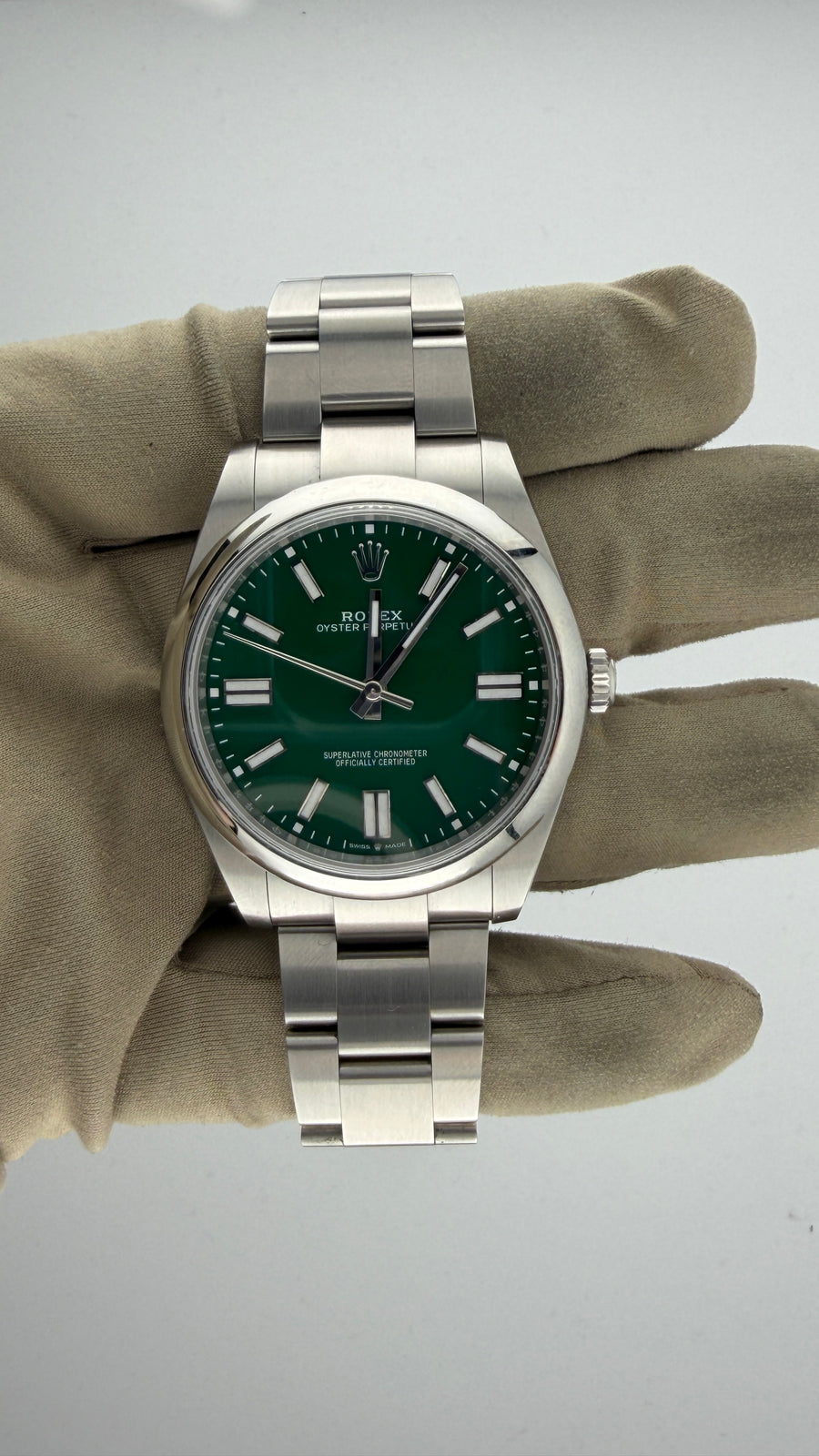 2024 Rolex Oyster Perpetual Green Dial 124300 (Watch, Card, Box & Booklets) - Image 3